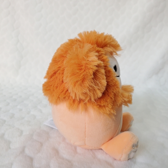 Shasta Squishmallows 5 Inch BNWT Light Orange Bigfoot with Flower Pin - Picture 5 of 7